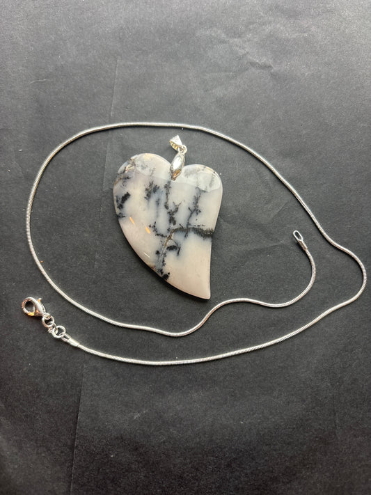 86 Stone Pendant (ss bail & comes with ss chain)