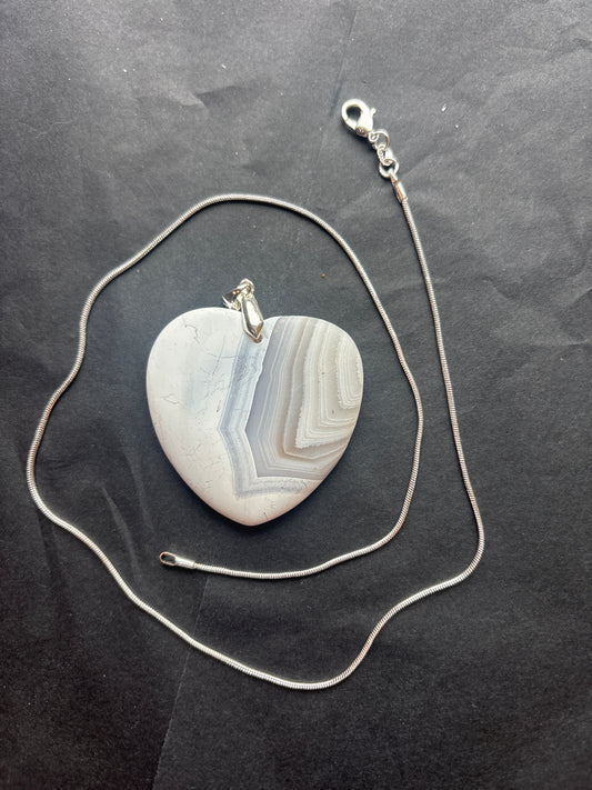 76 Stone Pendant (ss bail & comes with ss chain)