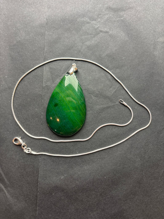 92 Stone Pendant (ss bail & comes with ss chain)