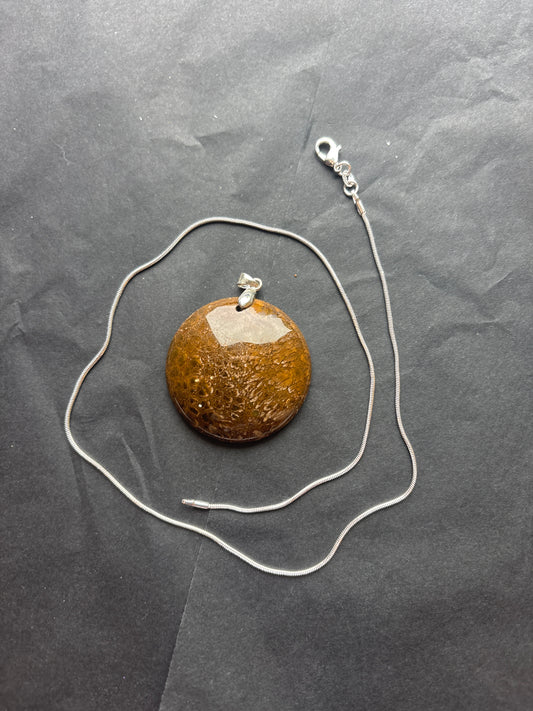 80 Stone Pendant (ss bail & comes with ss chain)