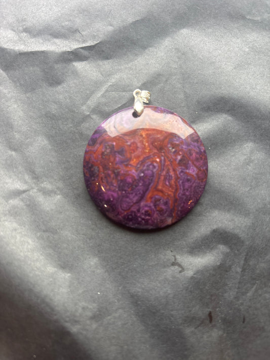 32 Stone Pendant (ss bail & comes with ss chain)