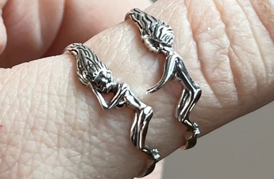 9Dainty Lovers