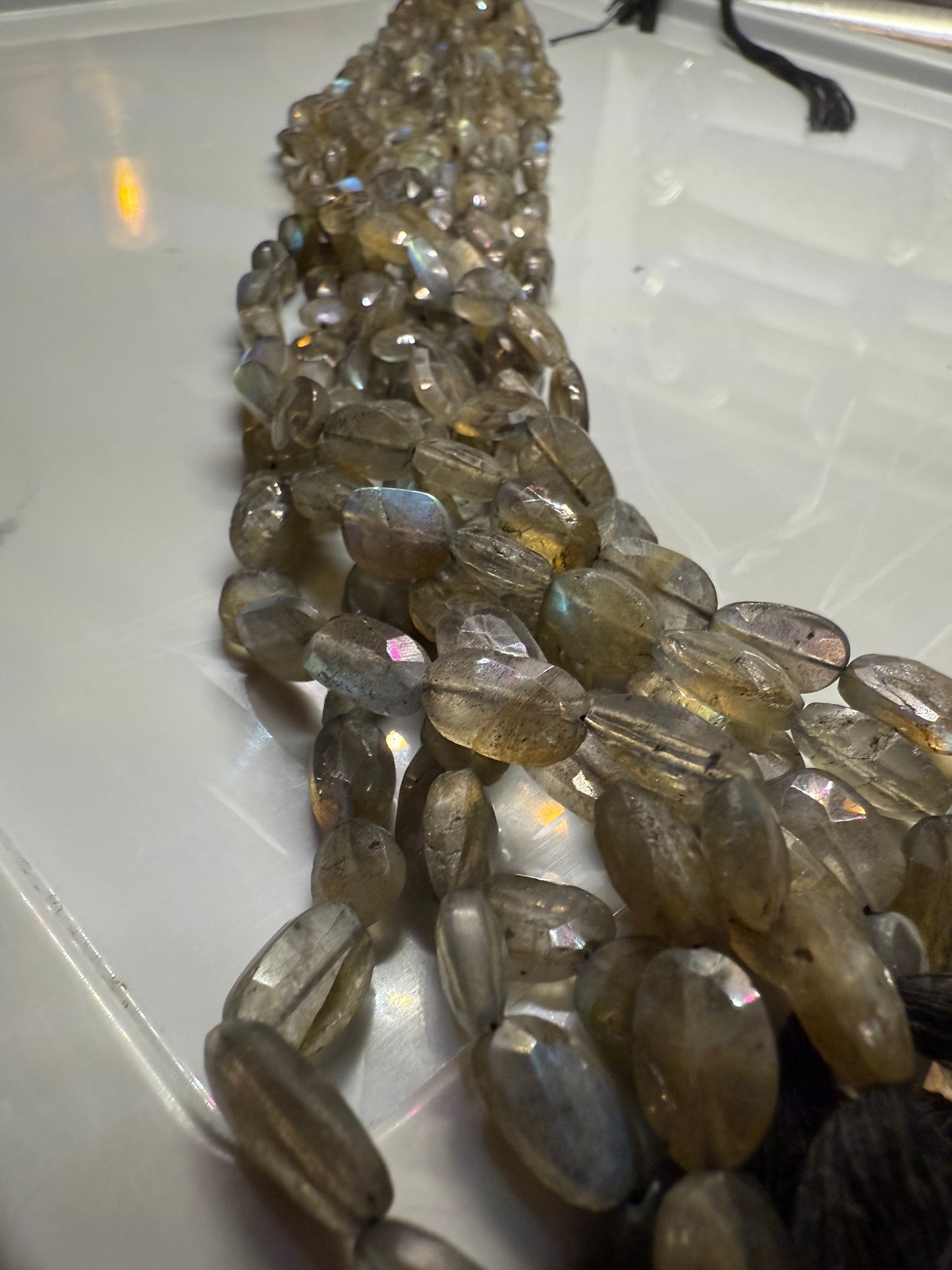 Available Beads labradorite b27